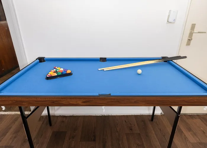 160qm 6-zimmer Banksi-galerie-apartment Hauptbahnhof *