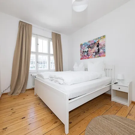 Appartement 160qm 6-zimmer Banksi-galerie-apartment Hauptbahnhof *