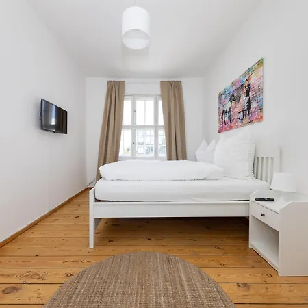 Appartamento 160qm 6-zimmer Banksi-galerie-apartment Hauptbahnhof Berlino