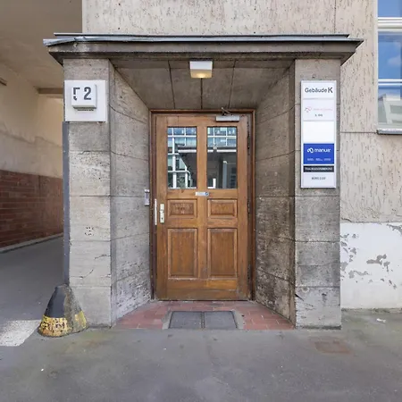 160qm 6-zimmer Banksi-galerie-apartment Hauptbahnhof Appartamento *