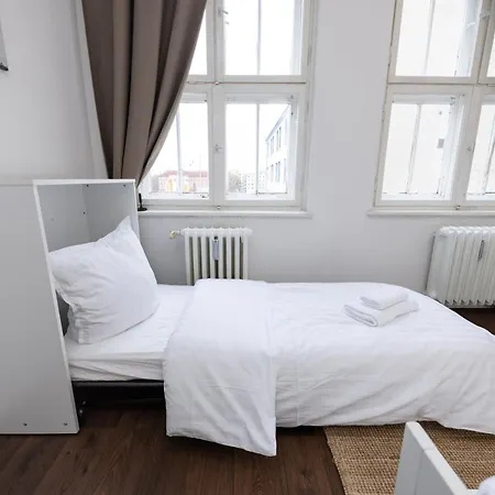Lejlighed 160qm 6-zimmer Banksi-galerie-apartment Hauptbahnhof Berlin