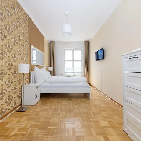 Apartment 160qm 6-zimmer Banksi-galerie-apartment Hauptbahnhof Berlin
