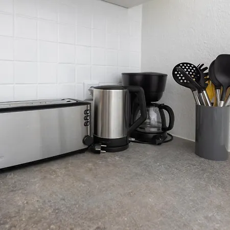 160qm 6-zimmer Banksi-galerie-apartment Hauptbahnhof