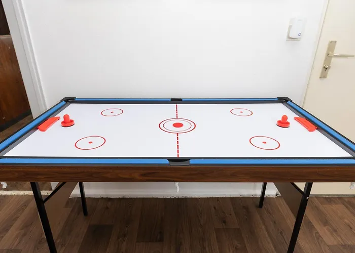 160qm 6-zimmer Banksi-galerie-apartment Hauptbahnhof Apartamento